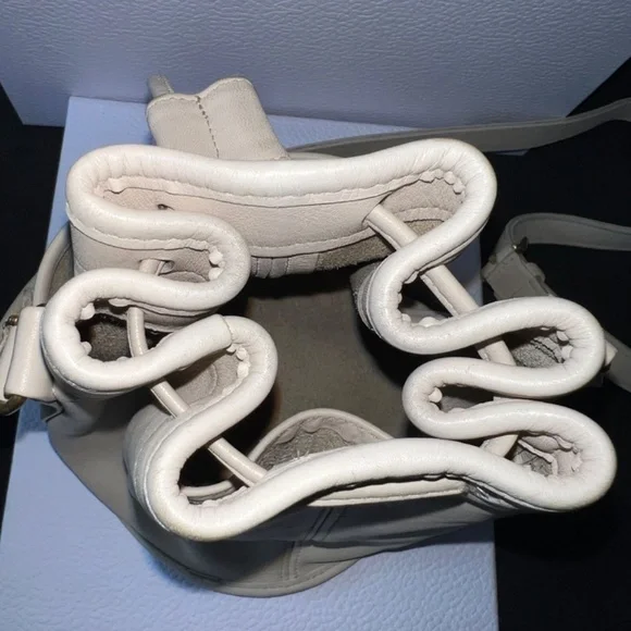 Vintage Coach Pocket Drawstring 4020 Crossbody Bag Bone Pre 94 USA - Picture 3 of 12